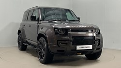 2025 (25) LAND ROVER DEFENDER 4.4 P635 Octa 110 5dr Auto 4840282
