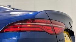 2021 (71) JAGUAR XE 2.0 D200 R-Dynamic Black 4dr Auto 4836339