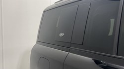 2021 (71) LAND ROVER DEFENDER 3.0 D250 SE 110 5dr Auto 4847023