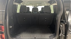 2021 (71) LAND ROVER DEFENDER 3.0 D250 SE 110 5dr Auto 4847018