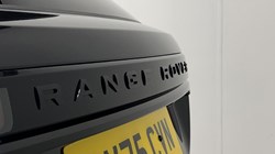 2025 (75) LAND ROVER RANGE ROVER VELAR 2.0 D200 MHEV Dynamic SE 5dr Auto 5567423