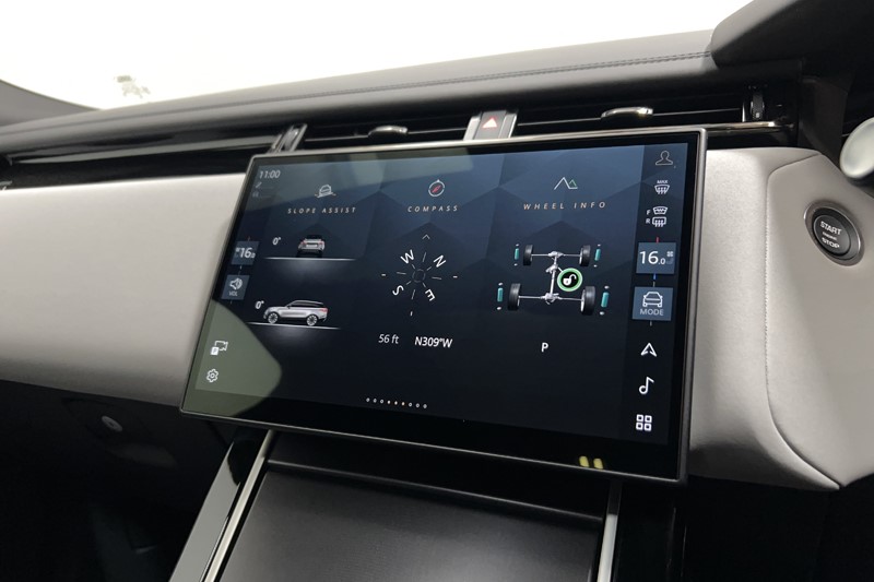 2025 (75) LAND ROVER RANGE ROVER VELAR 2.0 D200 MHEV Dynamic SE 5dr Auto 5567401