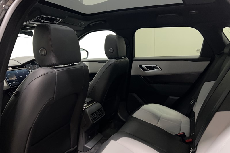 2025 (75) LAND ROVER RANGE ROVER VELAR 2.0 D200 MHEV Dynamic SE 5dr Auto 5567413
