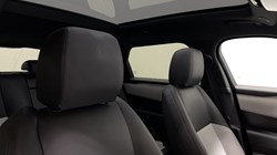 2025 (75) LAND ROVER RANGE ROVER VELAR 2.0 D200 MHEV Dynamic SE 5dr Auto 5567394