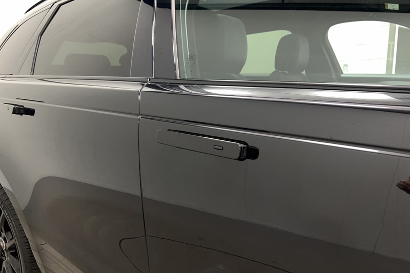 2025 (75) LAND ROVER RANGE ROVER VELAR 2.0 D200 MHEV Dynamic SE 5dr Auto 5567425