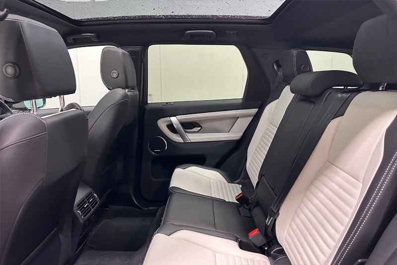 2025 (75) LAND ROVER DISCOVERY SPORT 2.0 D200 Dynamic SE 5dr Auto [5 Seat] 5455354