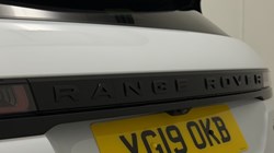 2019 (19) LAND ROVER RANGE ROVER EVOQUE 2.0 P200 R-Dynamic SE 5dr Auto 4886257
