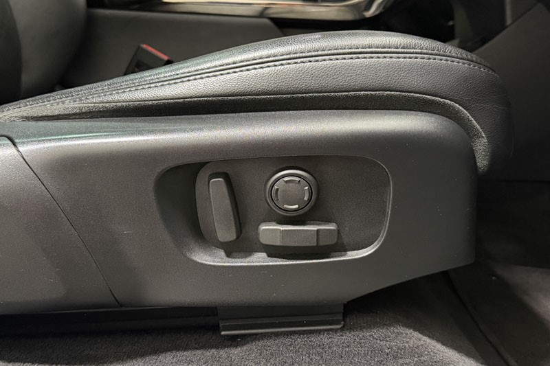 2019 (19) LAND ROVER RANGE ROVER EVOQUE 2.0 P200 R-Dynamic SE 5dr Auto 4886228