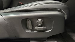 2019 (19) LAND ROVER RANGE ROVER EVOQUE 2.0 P200 R-Dynamic SE 5dr Auto 4886228