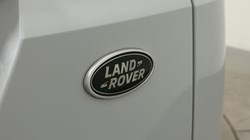 2019 (19) LAND ROVER RANGE ROVER EVOQUE 2.0 P200 R-Dynamic SE 5dr Auto 4886258