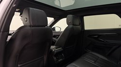 2019 (19) LAND ROVER RANGE ROVER EVOQUE 2.0 P200 R-Dynamic SE 5dr Auto 4886249