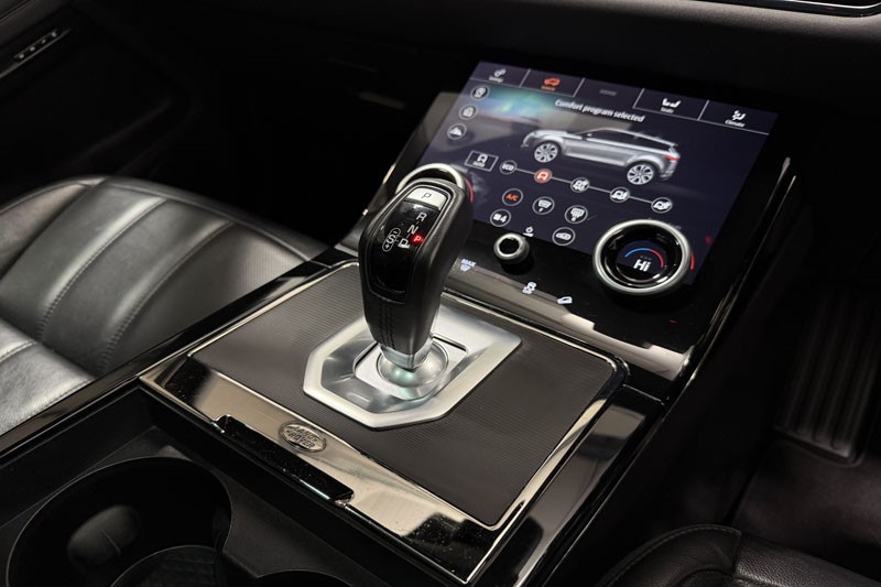 2019 (19) LAND ROVER RANGE ROVER EVOQUE 2.0 P200 R-Dynamic SE 5dr Auto 4886234