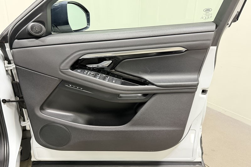 2019 (19) LAND ROVER RANGE ROVER EVOQUE 2.0 P200 R-Dynamic SE 5dr Auto 4886224