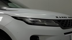 2019 (19) LAND ROVER RANGE ROVER EVOQUE 2.0 P200 R-Dynamic SE 5dr Auto 4886263