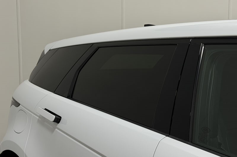 2019 (19) LAND ROVER RANGE ROVER EVOQUE 2.0 P200 R-Dynamic SE 5dr Auto 4886259