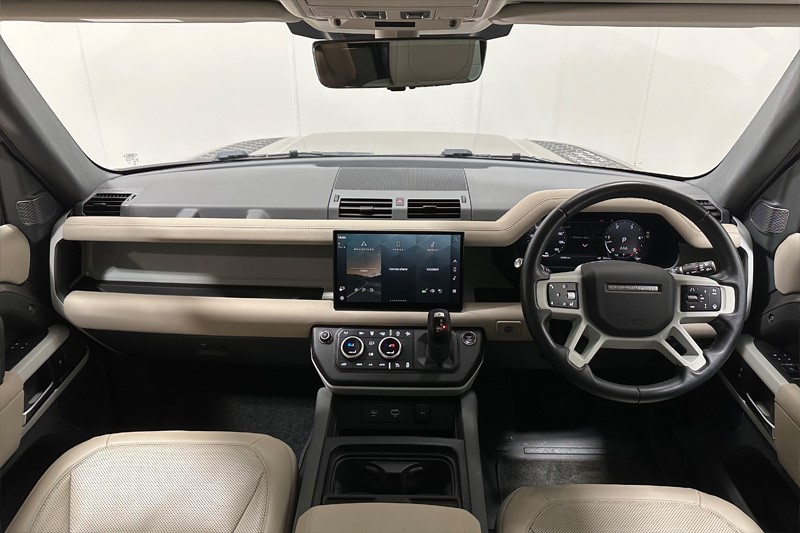 2022 (72) LAND ROVER DEFENDER 3.0 D250 HSE 110 5dr Auto 4841010