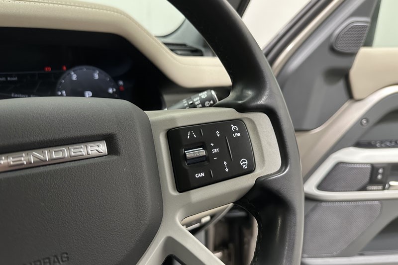 2022 (72) LAND ROVER DEFENDER 3.0 D250 HSE 110 5dr Auto 4841022