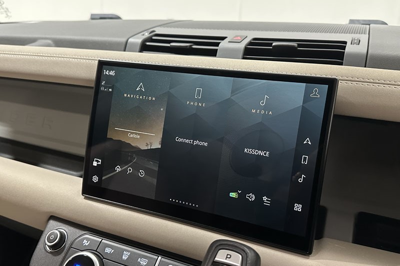 2022 (72) LAND ROVER DEFENDER 3.0 D250 HSE 110 5dr Auto 4841027