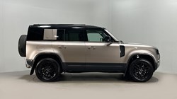 2022 (72) LAND ROVER DEFENDER 3.0 D250 HSE 110 5dr Auto 4841006