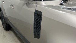 2022 (72) LAND ROVER DEFENDER 3.0 D250 HSE 110 5dr Auto 4841053