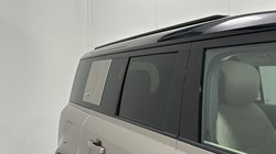 2022 (72) LAND ROVER DEFENDER 3.0 D250 HSE 110 5dr Auto 4841050