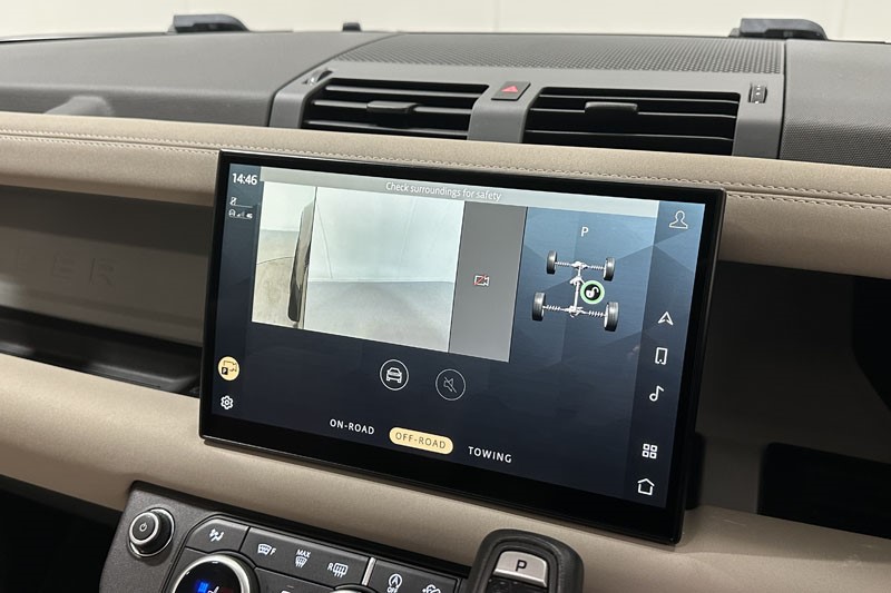 2022 (72) LAND ROVER DEFENDER 3.0 D250 HSE 110 5dr Auto 4841029