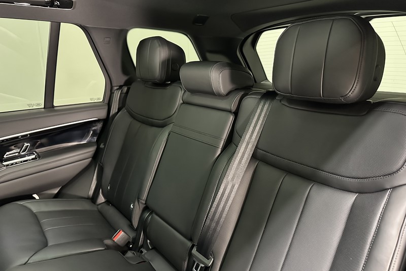 2025 (75) LAND ROVER RANGE ROVER 3.0 D350 HSE 4dr Auto 5335059