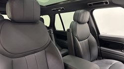 2025 (75) LAND ROVER RANGE ROVER 3.0 D350 HSE 4dr Auto 5335030
