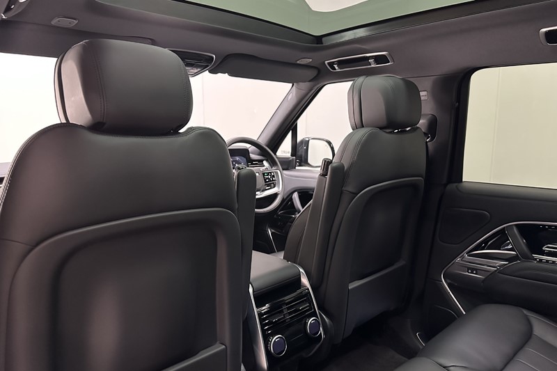 2025 (75) LAND ROVER RANGE ROVER 3.0 D350 HSE 4dr Auto 5335058