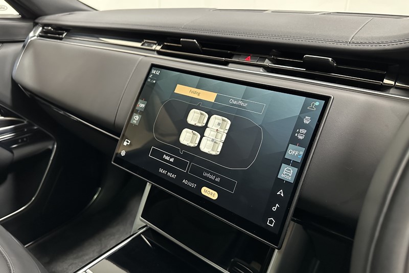 2025 (75) LAND ROVER RANGE ROVER 3.0 D350 HSE 4dr Auto 5335052