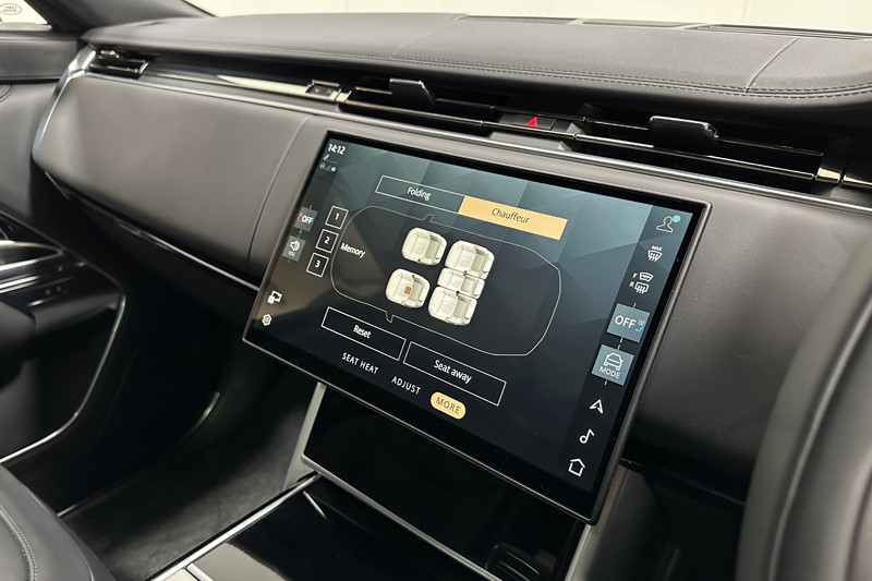 2025 (75) LAND ROVER RANGE ROVER 3.0 D350 HSE 4dr Auto 5335053