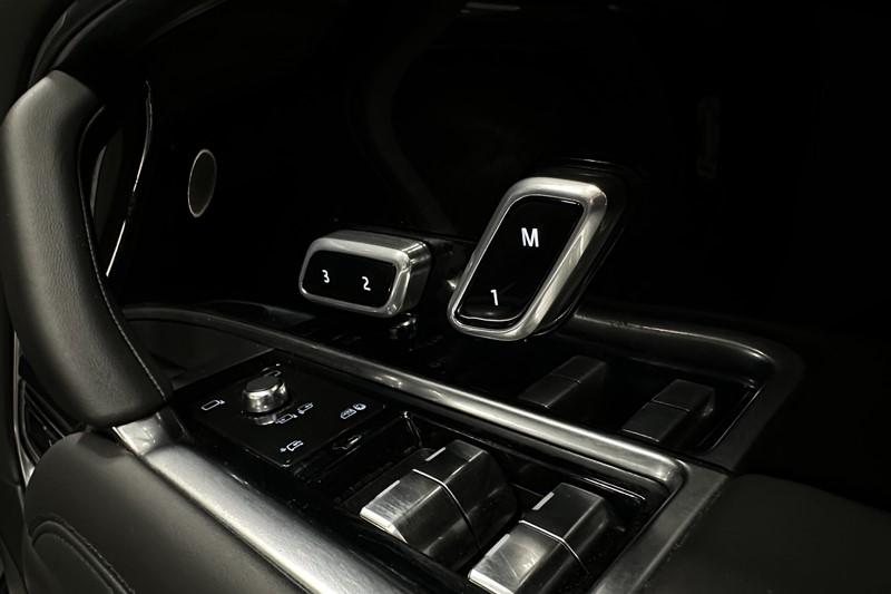 2025 (75) LAND ROVER RANGE ROVER 3.0 D350 HSE 4dr Auto 5335026