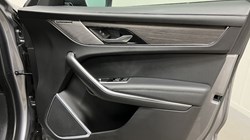 2021 (71) JAGUAR F-PACE 2.0 P400e S 5dr Auto AWD 4913058