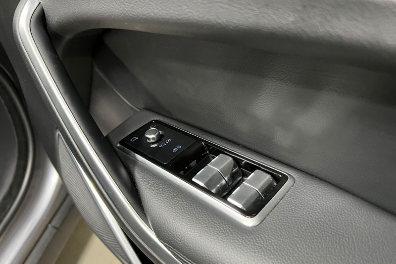 2021 (71) JAGUAR F-PACE 2.0 P400e S 5dr Auto AWD 4913059