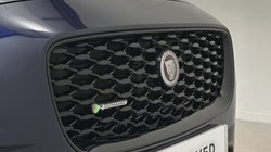 2022 (72) JAGUAR E-PACE 1.5 P300e R-Dynamic SE 5dr Auto 4886740