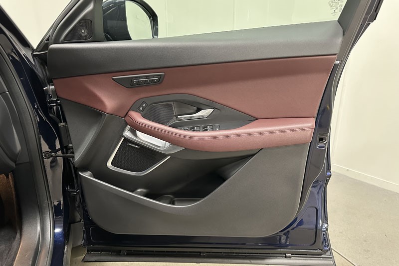 2022 (72) JAGUAR E-PACE 1.5 P300e R-Dynamic SE 5dr Auto 4886703