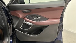 2022 (72) JAGUAR E-PACE 1.5 P300e R-Dynamic SE 5dr Auto 4886703