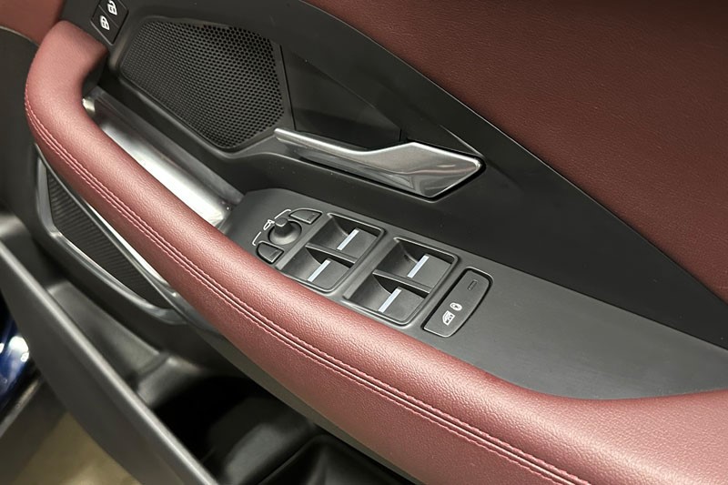 2022 (72) JAGUAR E-PACE 1.5 P300e R-Dynamic SE 5dr Auto 4886704