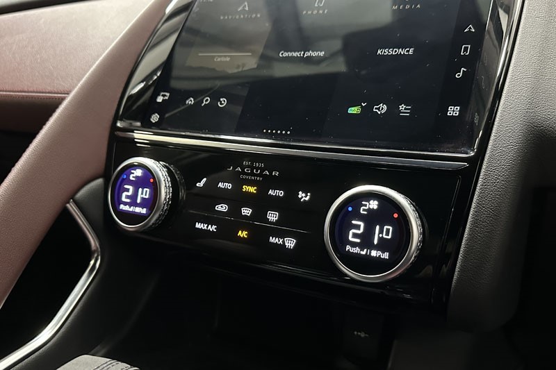 2022 (72) JAGUAR E-PACE 1.5 P300e R-Dynamic SE 5dr Auto 4886715