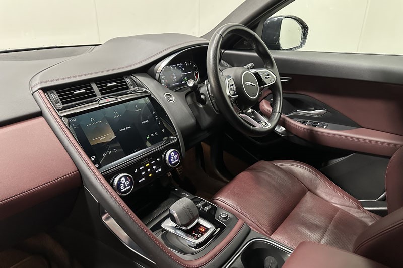 2022 (72) JAGUAR E-PACE 1.5 P300e R-Dynamic SE 5dr Auto 4886723