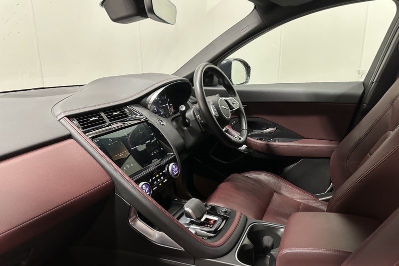 2022 (72) JAGUAR E-PACE 1.5 P300e R-Dynamic SE 5dr Auto 4886722