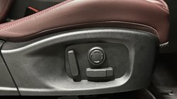 2022 (72) JAGUAR E-PACE 1.5 P300e R-Dynamic SE 5dr Auto 4886708