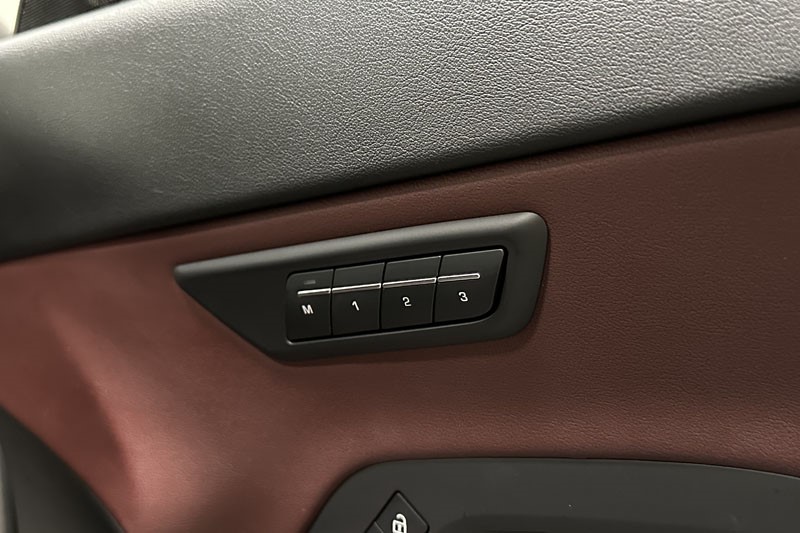 2022 (72) JAGUAR E-PACE 1.5 P300e R-Dynamic SE 5dr Auto 4886705