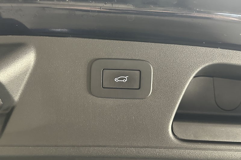 2022 (72) JAGUAR E-PACE 1.5 P300e R-Dynamic SE 5dr Auto 4886731