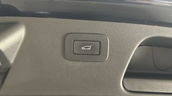 2022 (72) JAGUAR E-PACE 1.5 P300e R-Dynamic SE 5dr Auto 4886731