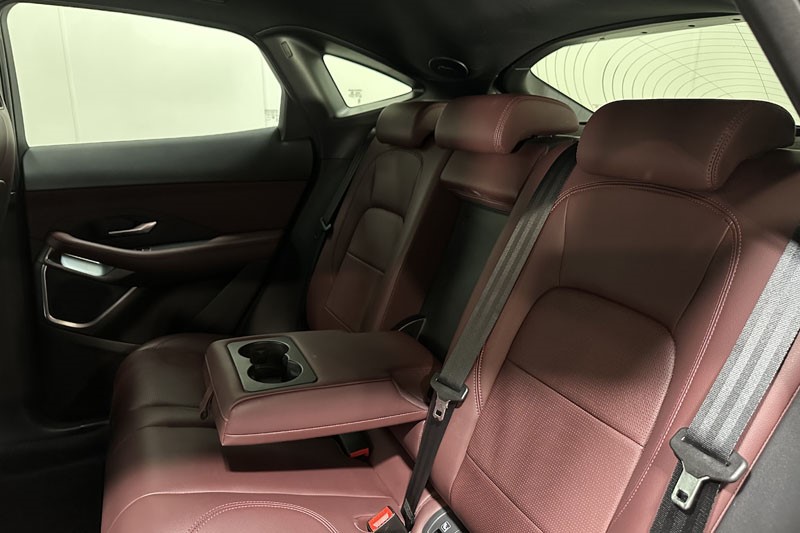 2022 (72) JAGUAR E-PACE 1.5 P300e R-Dynamic SE 5dr Auto 4886728