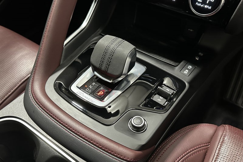 2022 (72) JAGUAR E-PACE 1.5 P300e R-Dynamic SE 5dr Auto 4886714