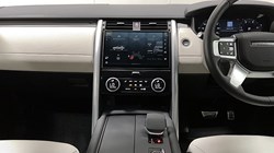 2023 (73) LAND ROVER DISCOVERY 3.0 D300 Dynamic SE 5dr Auto 5204578