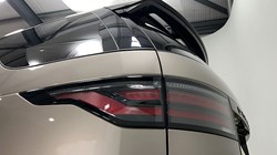 2023 (73) LAND ROVER DISCOVERY 3.0 D300 Dynamic SE 5dr Auto 5204618