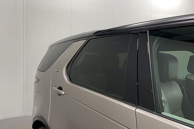 2023 (73) LAND ROVER DISCOVERY 3.0 D300 Dynamic SE 5dr Auto 5204620